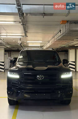 Позашляховик / Кросовер Toyota Land Cruiser 2021 в Києві