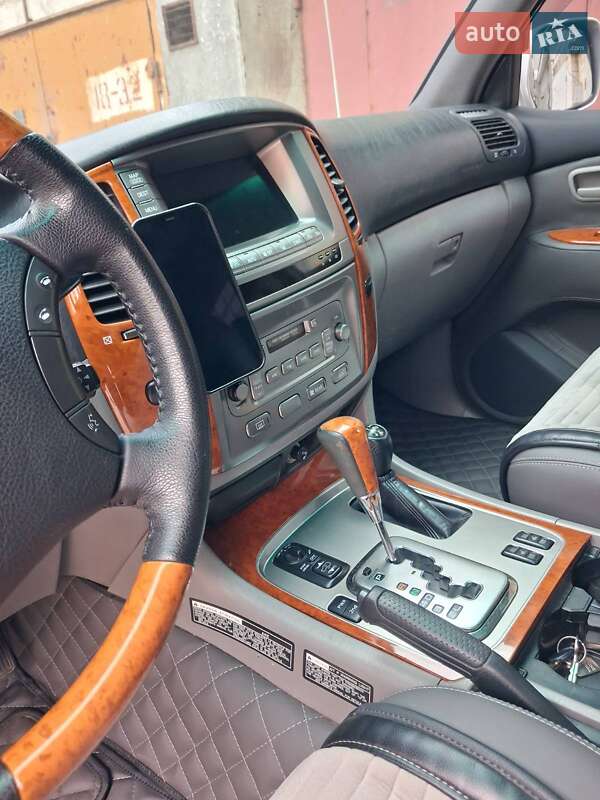 Позашляховик / Кросовер Toyota Land Cruiser 2006 в Одесі фото 20 Позашляховик / Кросовер Toyota Land Cruiser 2006 в Одесі