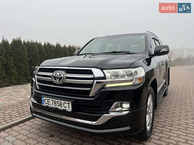 Внедорожник / Кроссовер Toyota Land Cruiser 2007 в Черновцах