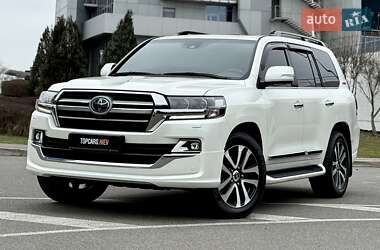 Внедорожник / Кроссовер Toyota Land Cruiser 2019 в Киеве