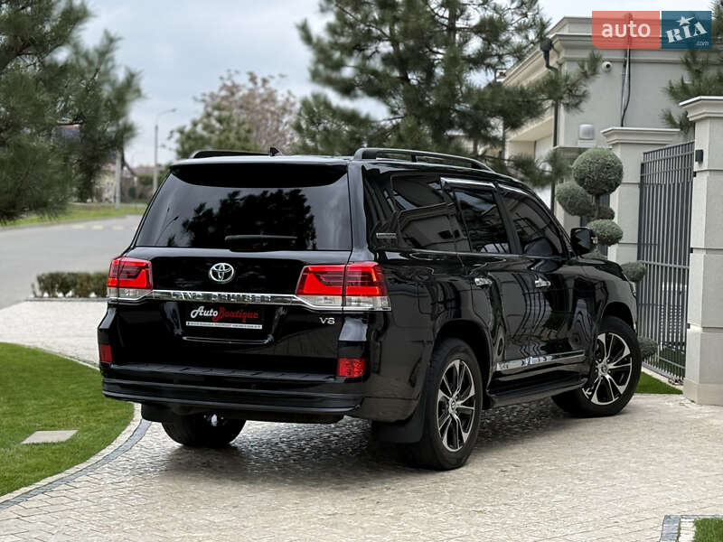 Позашляховик / Кросовер Toyota Land Cruiser 2015 в Одесі