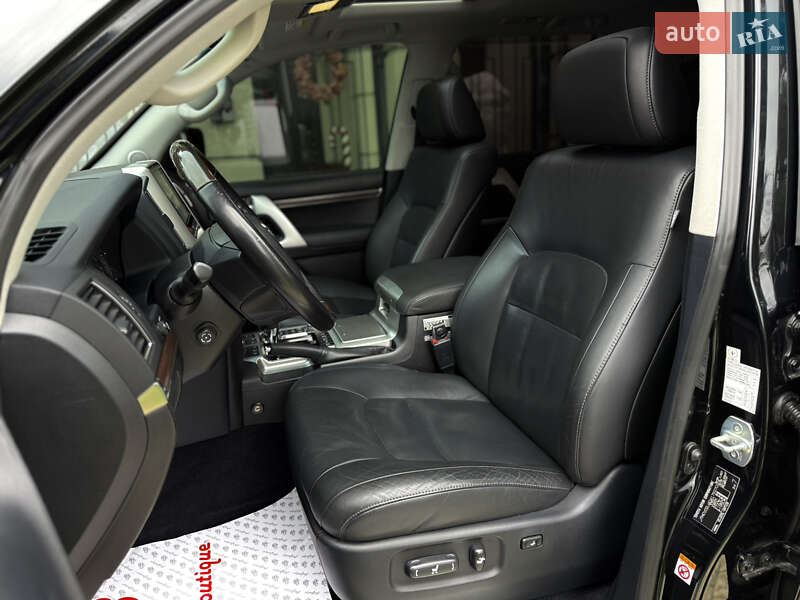 Позашляховик / Кросовер Toyota Land Cruiser 2015 в Одесі