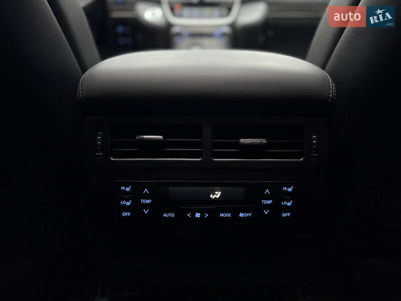 Позашляховик / Кросовер Toyota Land Cruiser 2015 в Одесі