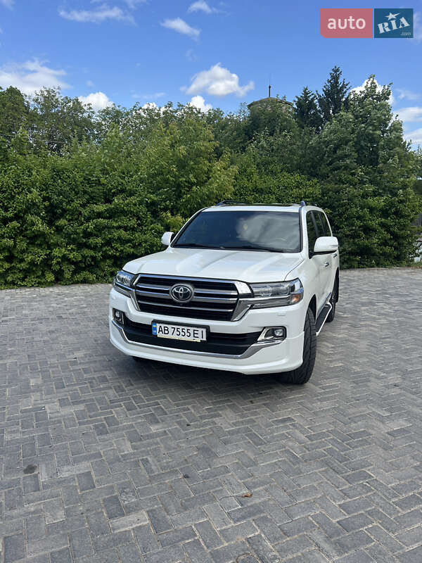 Toyota Land Cruiser 2020