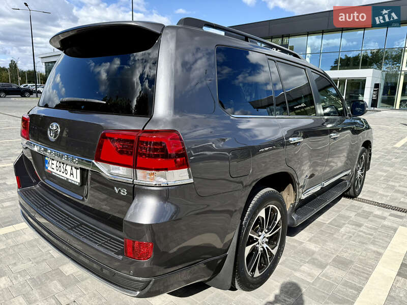 Внедорожник / Кроссовер Toyota Land Cruiser 2020 в Днепре