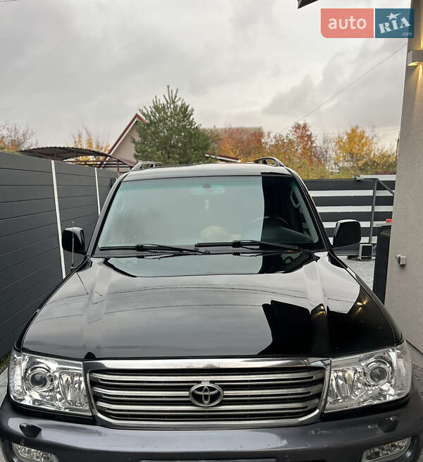 Внедорожник / Кроссовер Toyota Land Cruiser 2006 в Днепре