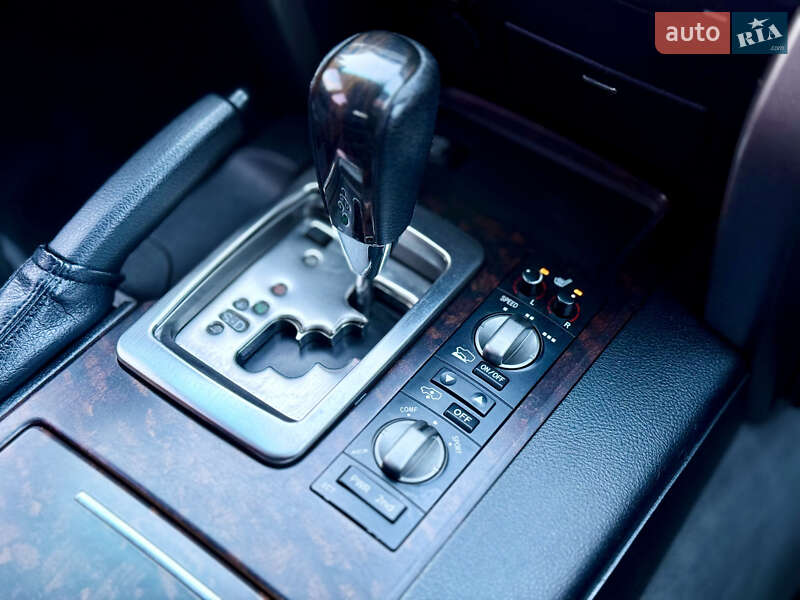 Позашляховик / Кросовер Toyota Land Cruiser 2010 в Києві фото 21 Позашляховик / Кросовер Toyota Land Cruiser 2010 в Києві