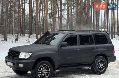 Позашляховик / Кросовер Toyota Land Cruiser 2000 в Києві