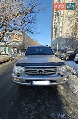 Позашляховик / Кросовер Toyota Land Cruiser 2004 в Одесі