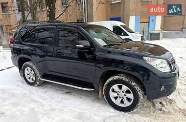 Внедорожник / Кроссовер Toyota Land Cruiser 2012 в Харькове