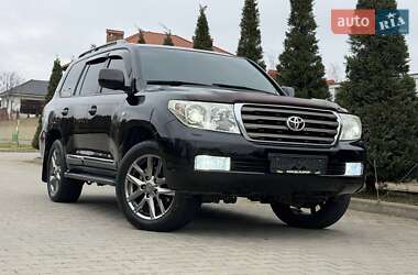 Позашляховик / Кросовер Toyota Land Cruiser 2011 в Одесі
