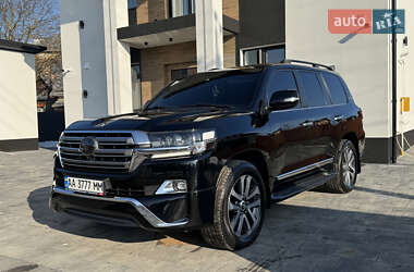 Позашляховик / Кросовер Toyota Land Cruiser 2016 в Івано-Франківську