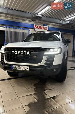 Внедорожник / Кроссовер Toyota Land Cruiser 2021 в Киеве