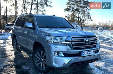 Позашляховик / Кросовер Toyota Land Cruiser 2016 в Ніжині