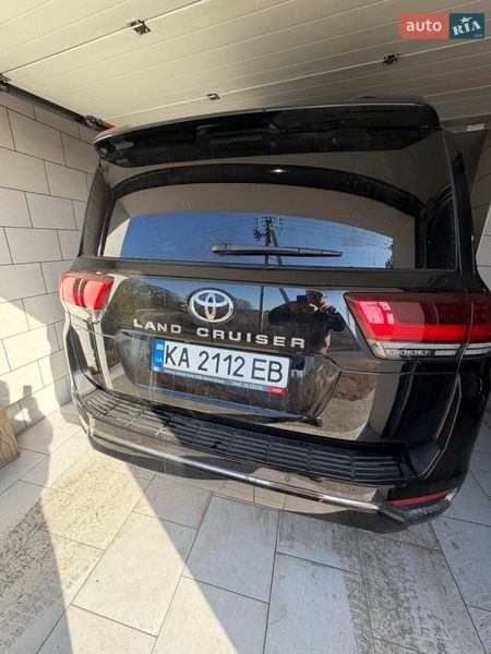 Toyota Land Cruiser 2023