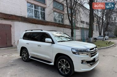 Внедорожник / Кроссовер Toyota Land Cruiser 2020 в Запорожье