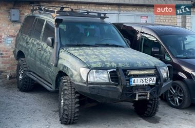 Внедорожник / Кроссовер Toyota Land Cruiser 2000 в Обухове
