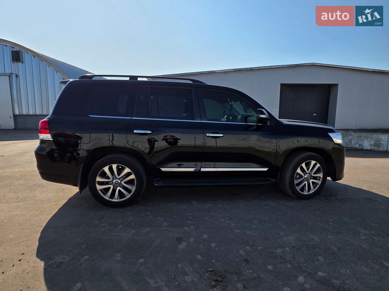 Toyota Land Cruiser 2018