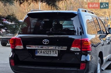 Внедорожник / Кроссовер Toyota Land Cruiser 2012 в Киеве
