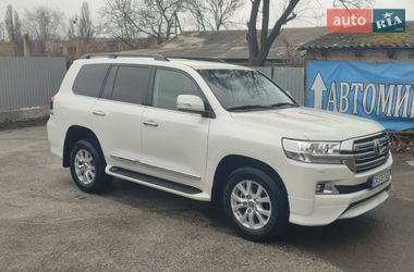 Внедорожник / Кроссовер Toyota Land Cruiser 2021 в Черкассах