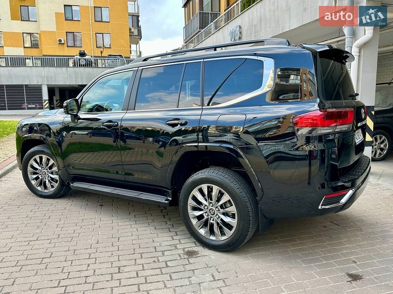 Внедорожник / Кроссовер Toyota Land Cruiser 2023 в Киеве