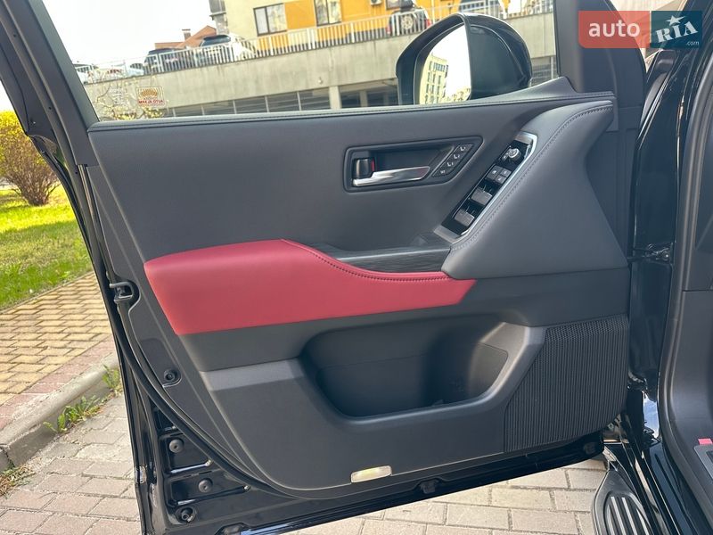 Внедорожник / Кроссовер Toyota Land Cruiser 2023 в Киеве