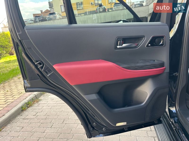 Внедорожник / Кроссовер Toyota Land Cruiser 2023 в Киеве