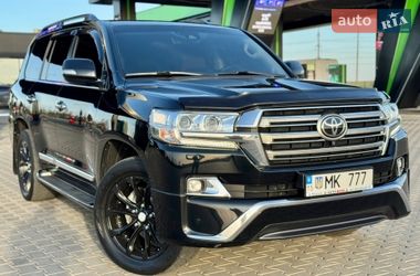 Внедорожник / Кроссовер Toyota Land Cruiser 2017 в Николаеве