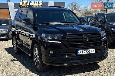 Внедорожник / Кроссовер Toyota Land Cruiser 2017 в Стрые