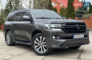 Позашляховик / Кросовер Toyota Land Cruiser 2011 в Харкові