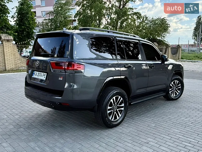Toyota Land Cruiser 2021 VIN JTMABABJ704018031 фото оголошення 32 з 89