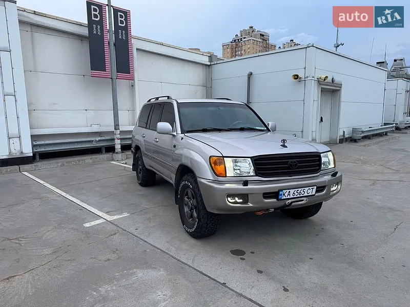 Toyota Land Cruiser 2001