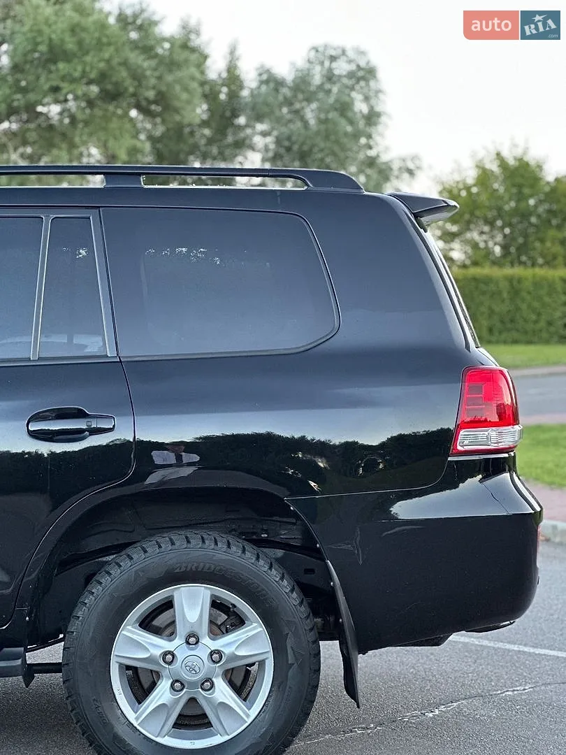 2010 Toyota Land Cruiser - мініатюра 13