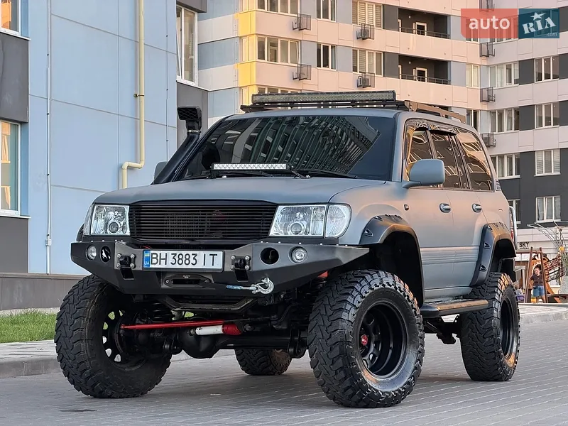 Toyota Land Cruiser 2002