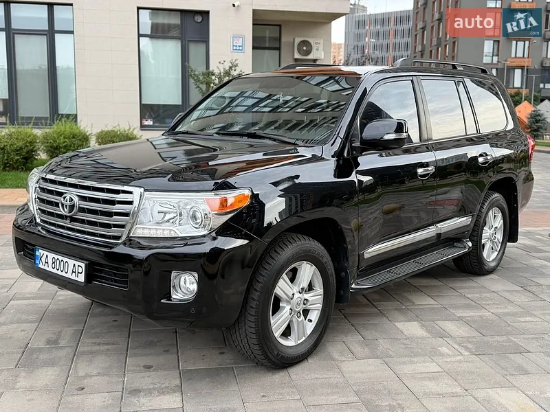 Toyota Land Cruiser 2014