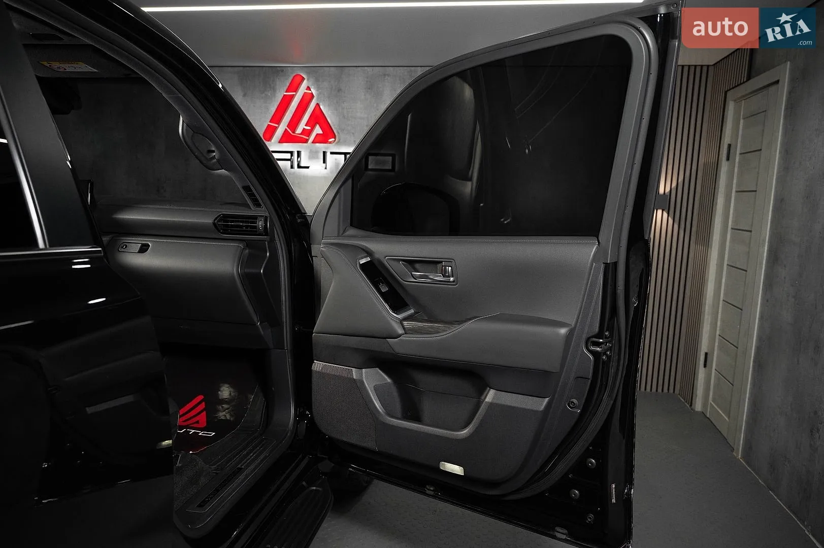 2022 Toyota Land Cruiser - мініатюра 22