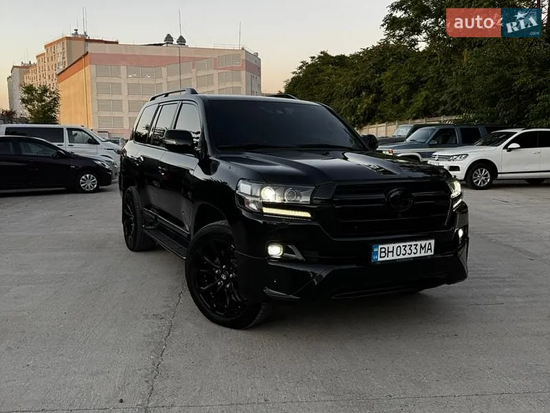 Toyota Land Cruiser