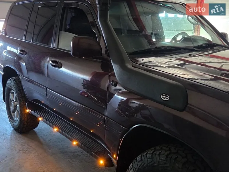 Toyota Land Cruiser 2002