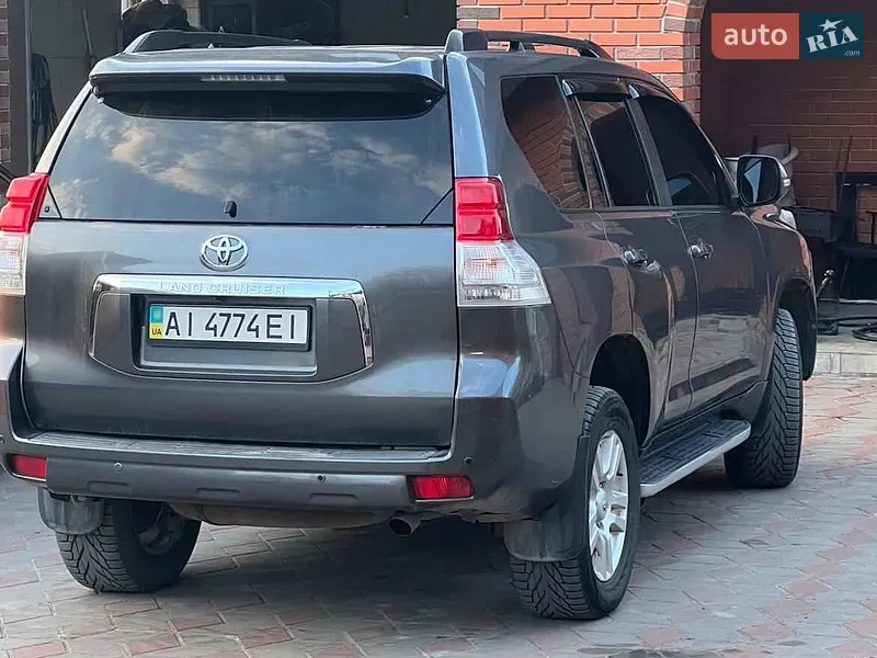 Toyota Land Cruiser