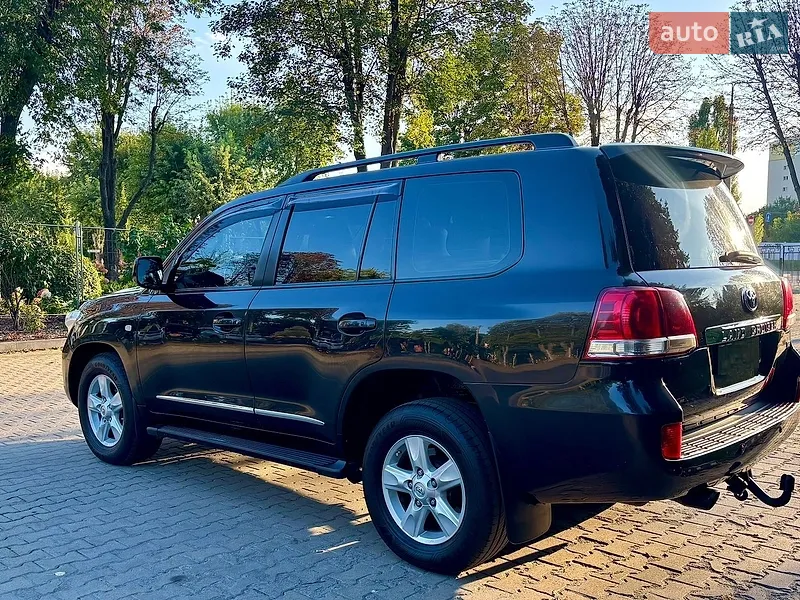 Toyota Land Cruiser 2008