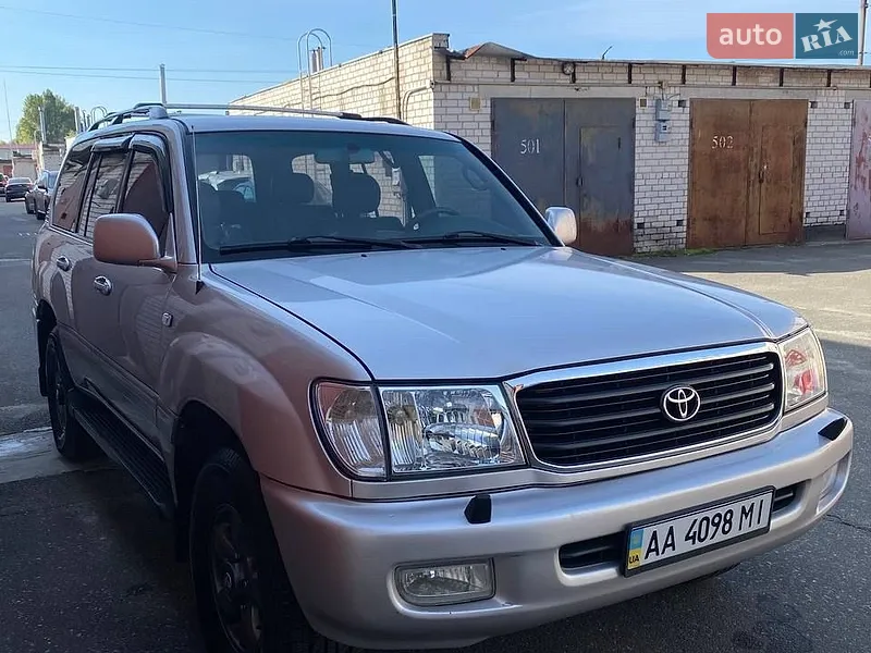 Toyota Land Cruiser 2002