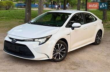 Седан Toyota Levin 2024 в Києві