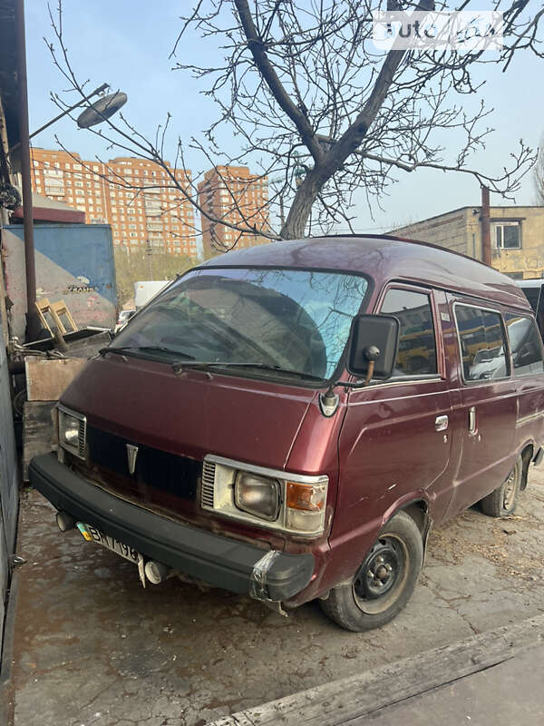 Минивэн Toyota LiteAce 1982 в Одессе