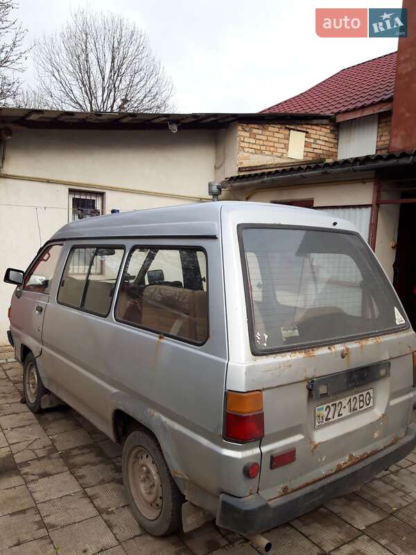 Минивэн Toyota LiteAce 1988 в Ровно фото 4 Минивэн Toyota LiteAce 1988 в Ровно