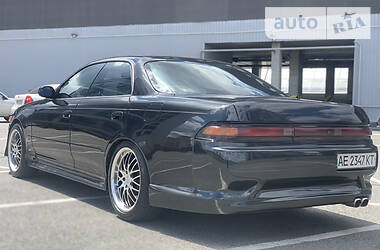 Седан Toyota Mark II 1993 в 