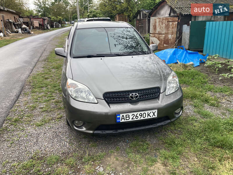 Хэтчбек Toyota Matrix 2005 в Виннице