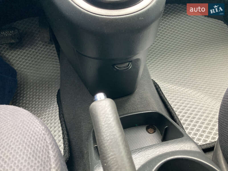 Хэтчбек Toyota Matrix 2005 в Виннице