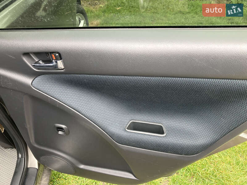 Хэтчбек Toyota Matrix 2005 в Виннице