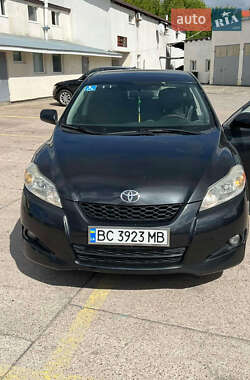 Хэтчбек Toyota Matrix 2009 в Буске