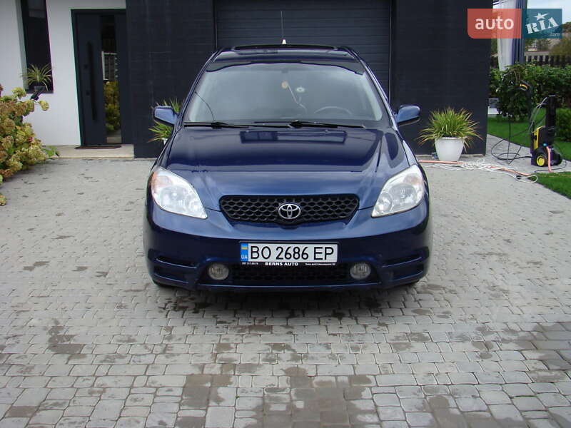 Toyota Matrix 2004